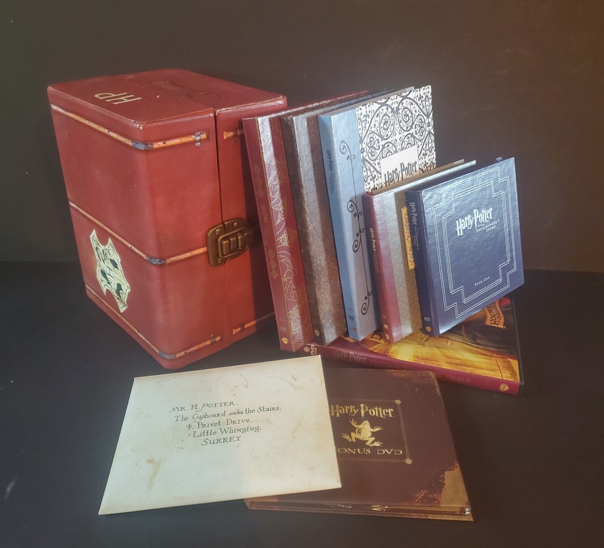 Harry Potter DVD Box Set Limited Collector's Edition - 1-5 + Harry Potter DVD Box Set Limited Collector's Edition - 1-5 +