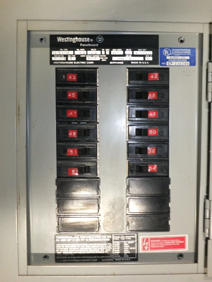WESTINGHOUSE - W10B18CT - 100 AMP, 208 V, 3Ø, M.L.O. PANEL#379 - Image 3 of 4