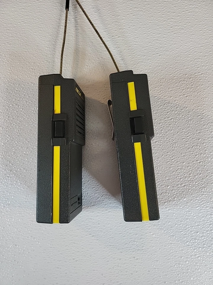 JOBCOM JBC-400 Radios  2- Way Set of 2 F26 - Image 3 of 4