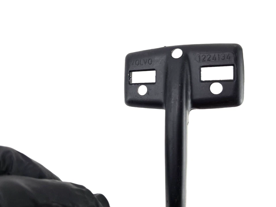 Bonito Espejo Retrovisor Original Volvo 240 Negro 1224134 245 260 244 242 Foto 2 de 3