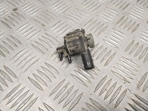 Audi A4 S4 B7 8E 8H 2008 Diesel 120kW Turbolader Druckwandler Magnetventil