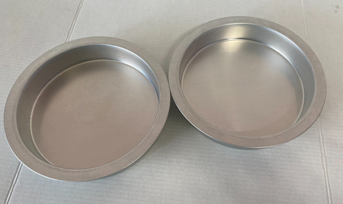 2 (Two) Vtg REMA 9 x 1 3/4 Round Cake Baking Pans Insulated Air Bake Double Wall