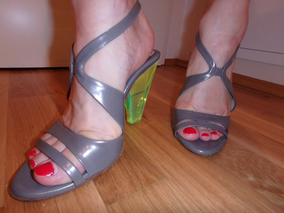 COSTUME NATIONAL High Heels Sandal Leder grau Absatz neongelb - EU Shipping! - Bild 2 von 4