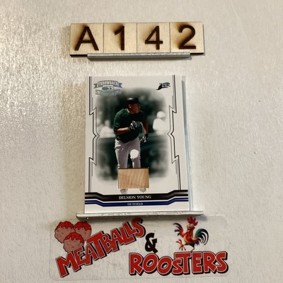 2005 Donruss Throwback Threads Bat /250 Delmon Young #255
