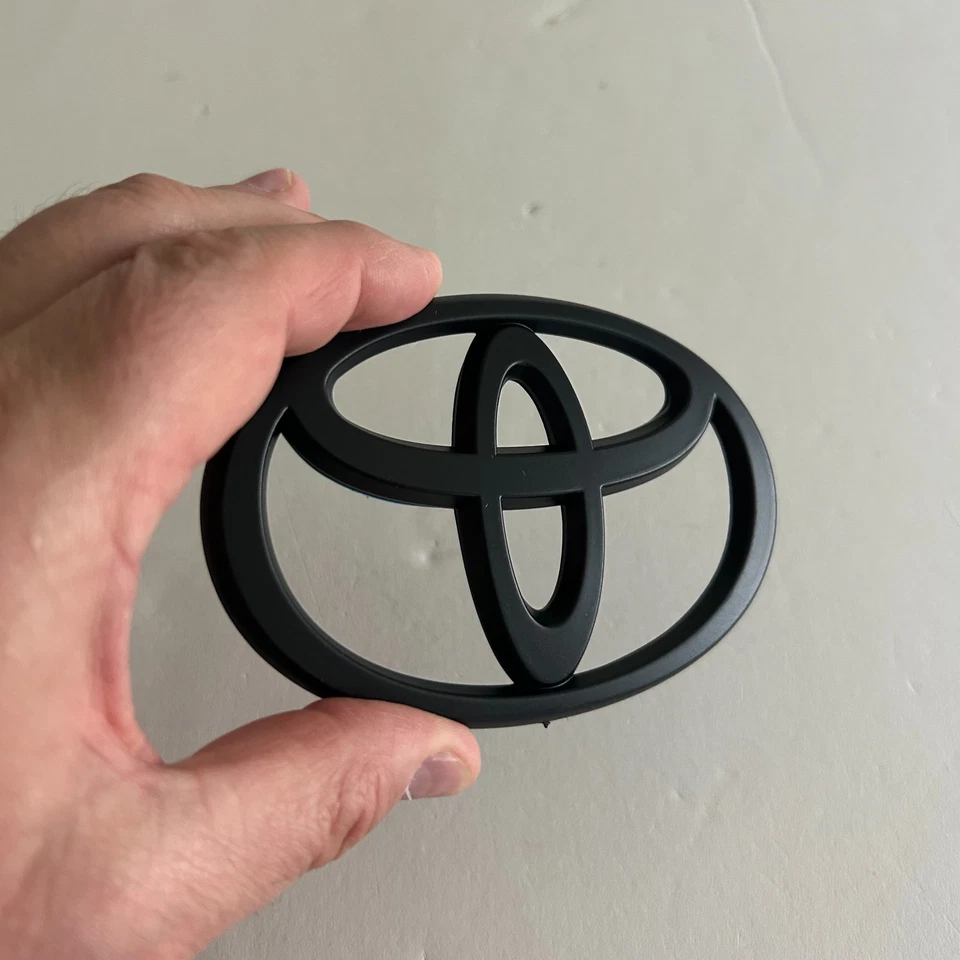 Front Grille Emblem Gloss Badge Black Logo for Toyota Camry Corolla Matrix - Image 2 of 2