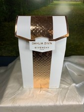 Dahlia Divin Eau de Toilette Givenchy 香水- 一款2015年女用香水