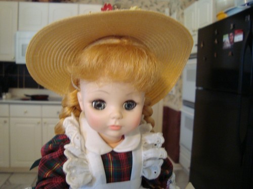 MADAME ALEXANDER DOLL "McGUFFY ANA" EXCELLENT CONDITION - Picture 5 of 6