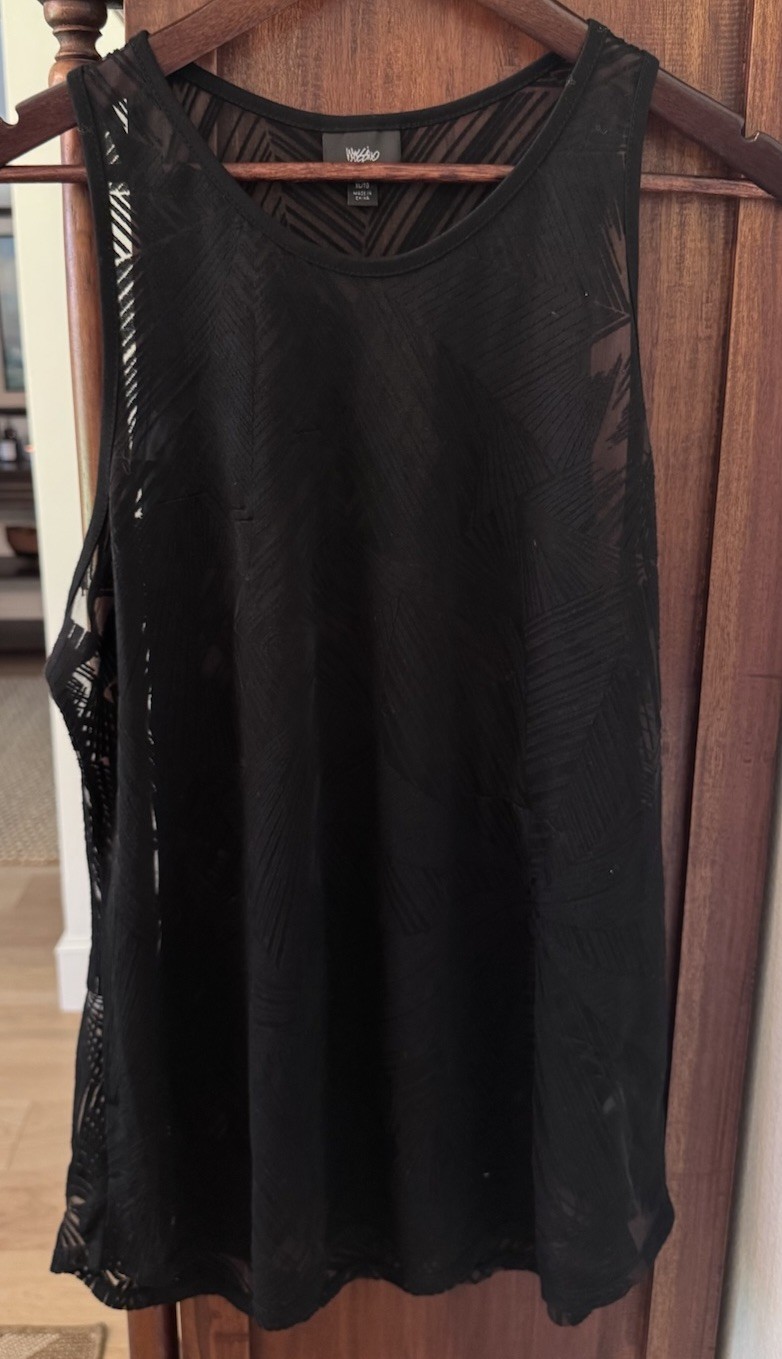 Massimo Women’s Black Tank Top XL Geometric Sheer Scoop Neck