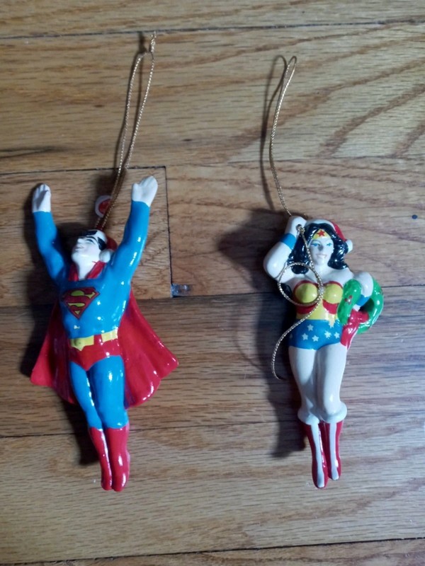 VINTAGE 1979 SUPERMAN WONDER WOMAN CERAMIC CHRISTMAS ORNAMENTS- NICE CONDITION