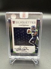 2016 Panini Preferred Alex Collins Silhouettes RC Patch Auto / 199 Seattle - RIP