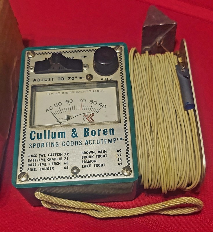 VINTAGE CULLUM & BOREN MODEL 51CB ACCUTEMP FISHFINDER  