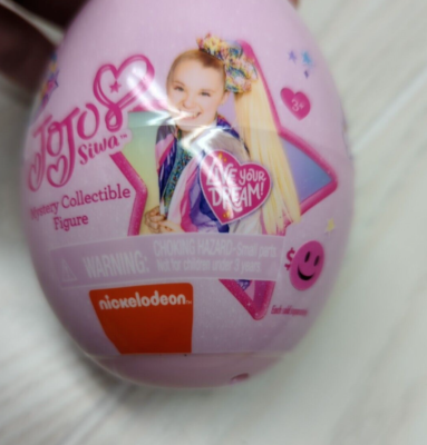 Jojo Siwa Easter mystery egg mini figure blind surprise pink egg