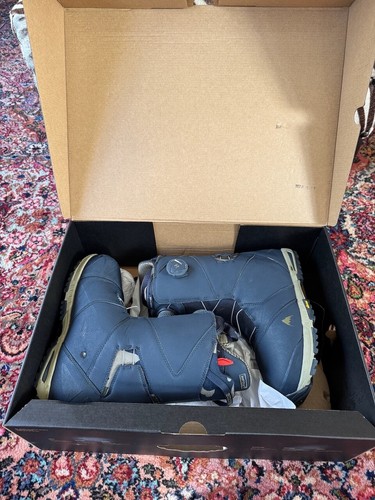 Burton Photon BOA Snowboard Boots: Men's US 10.5 / EU 45 - Picture 9 of 9