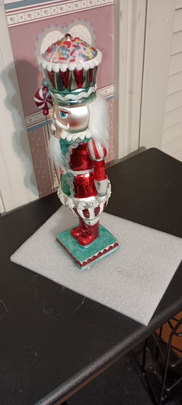 Picture 2 of 4