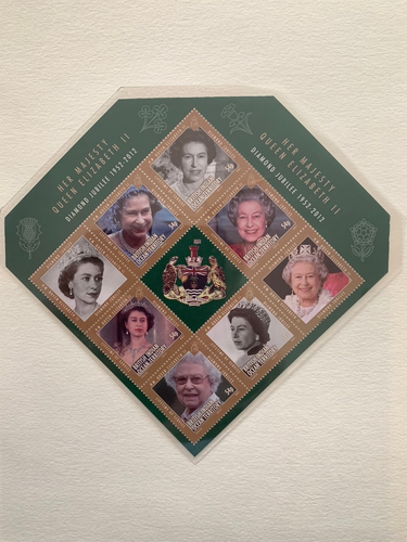WESTMINSTER 2012 QUEENS DIAMOND JUBILEE COMMONWEALTH MNH SHEET COLLECTION ALBUM - Picture 10 of 17