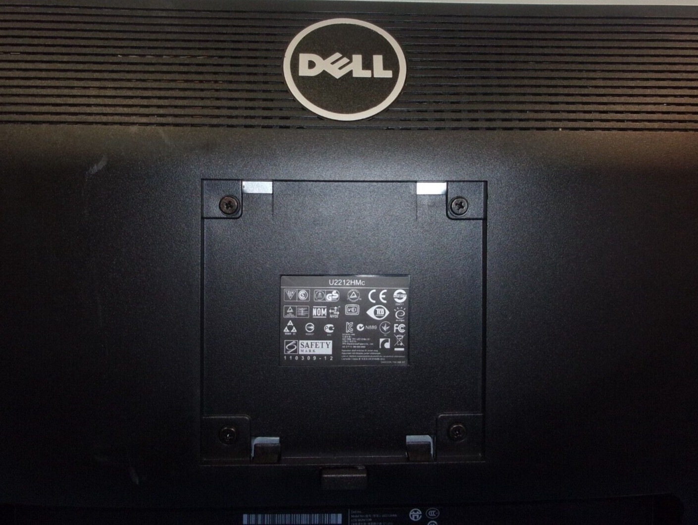 Dell UltraSharp U2212HMc Monitor 22" Widescreen DVI-VGA-DisplayPort 1920x1080