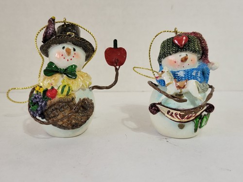 SNOWMAN COLLECTOR'S TREASURE - Snowman Ornament of the Month - Full Year - Picture 19 of 21