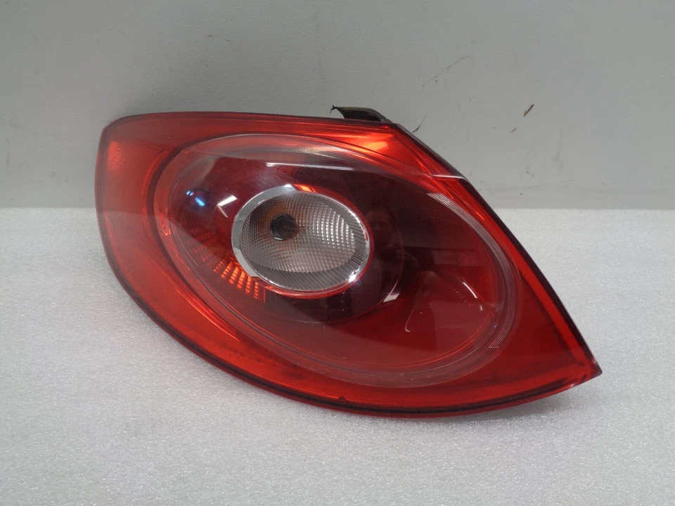 2009-2012 Volkswagen CC Left Driver Quarter Mounted Tail Light Lamp OEM AK240611 - Image 4 of 4