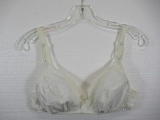 Vintage 90s Vanity Fair Satin  Lace Bra 38B White Wireless 72-235 72235