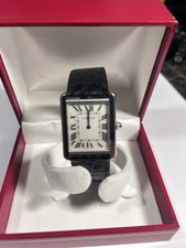 Cartier Tank Solo 2715 Case: Stainless steel Size: approximately 27 × 35 mm