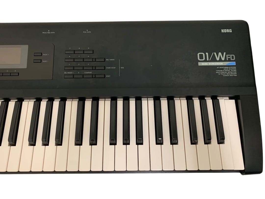 Korg 01/wfd 61key Music Workstation Synthesizer Battery Backlight