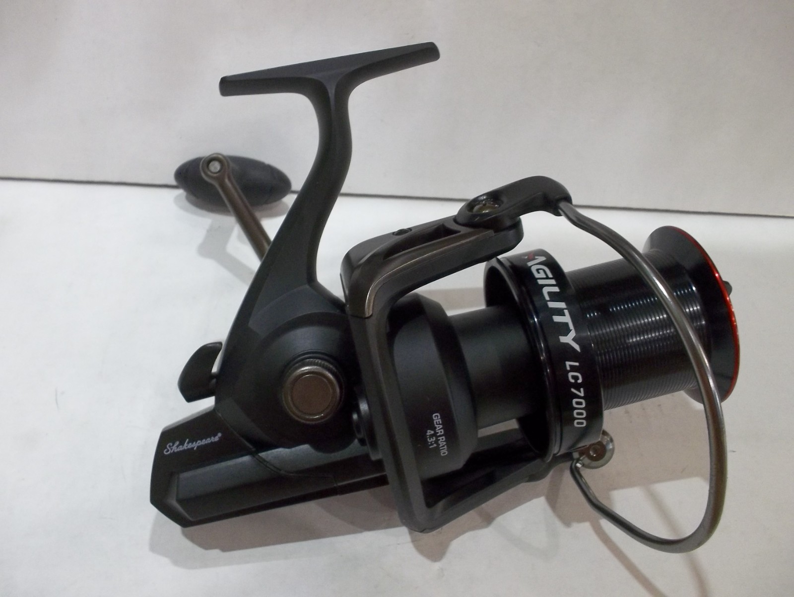 Shakespeare Agility LC 7000 spinning reel