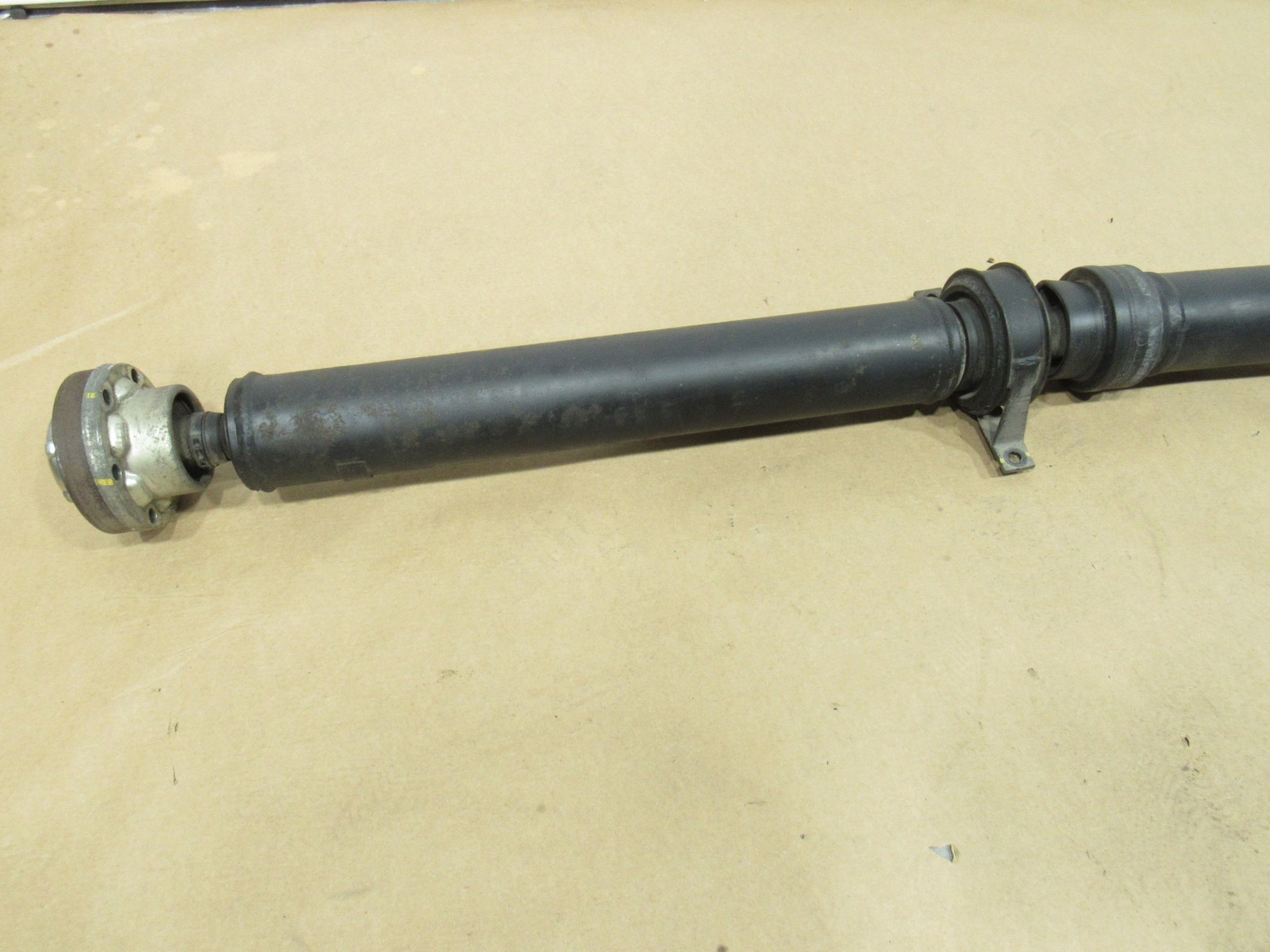 10-20 Bentley Mulsanne 2012 RWD Rear Prop Drive Shaft Driveshaft Y2
