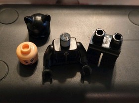 LEGO Catwoman Minifigure - 7779 Classic DC Batman I Dragster