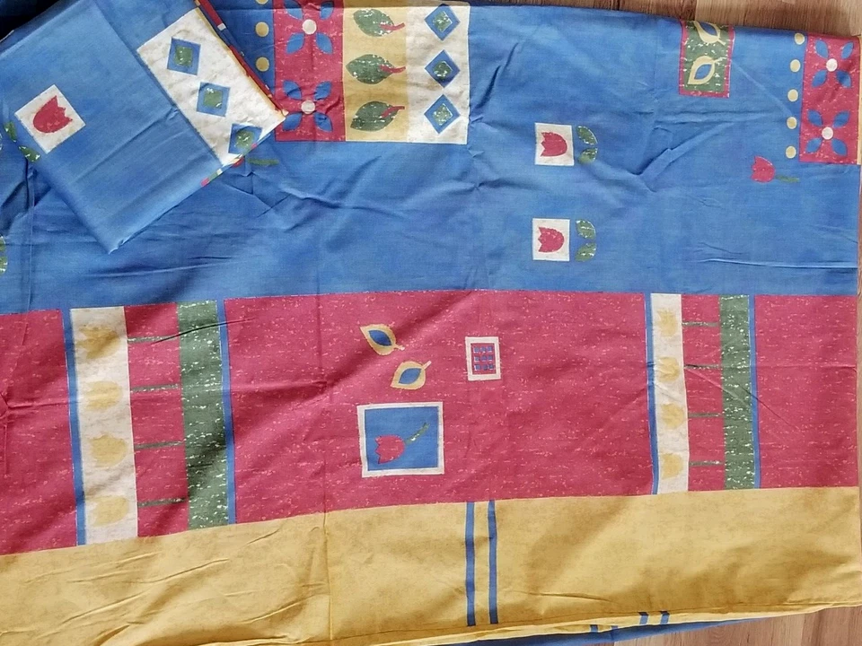 Full Size Futon Sofa/Bed Multicolor Cover w Large Over Sized Matching Pillow NEW - Image 3 of 4