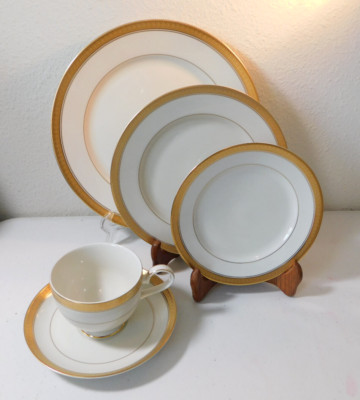 MIKASA PALATIAL GOLD PATTERN L3234 YOU PICK YOUR PIECE DROP DOWN EXCELLENT!!