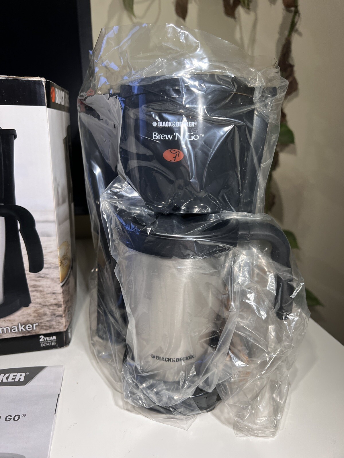 BLACK AND DECKER BREW 'N GO COFFEE MAKER 1 CUP TRAVEL MUG DCM18S eBay