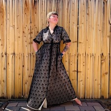 Vintage Peignoir Robe 60s Marilyn Black Floral Lace Lingerie Robe M/L