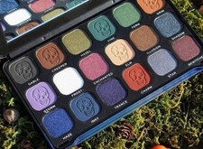 Image of Revolution Eyeshadow Palette - Forever Flawless Enchanted