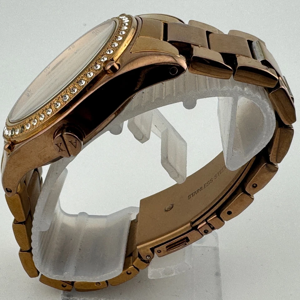 Relógio de quartzo Armani Exchange AX5042 feminino 50m ouro rosa data aço nova bateria - Imagem 4 de 4