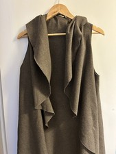 Elegant Draped Sleeveless Cardigan / Cape – One Size (6–12)