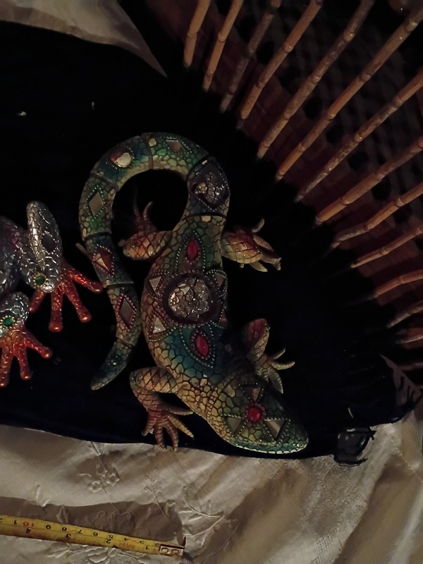 Unbranded Green Lizard- 10 X 7 In 