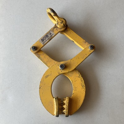 Bob s Industrial Supply Pallet Puller Clamp, See Pictures