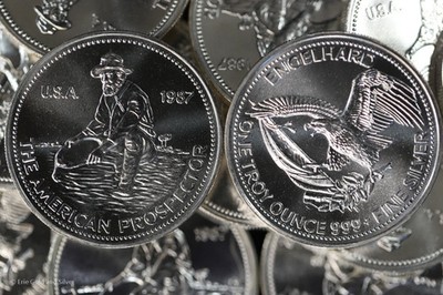 1987 Engelhard Prospector Key Date 1 oz .999 Fine Silver Round 1987 Engelhard Prospector Key Date 1 oz .999 Fine Silver Round