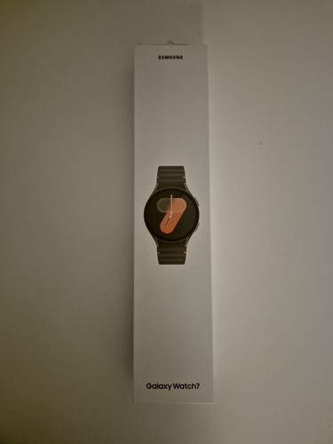Samsung Galaxy Watch7 40mm NEUVE - Photo 2/3
