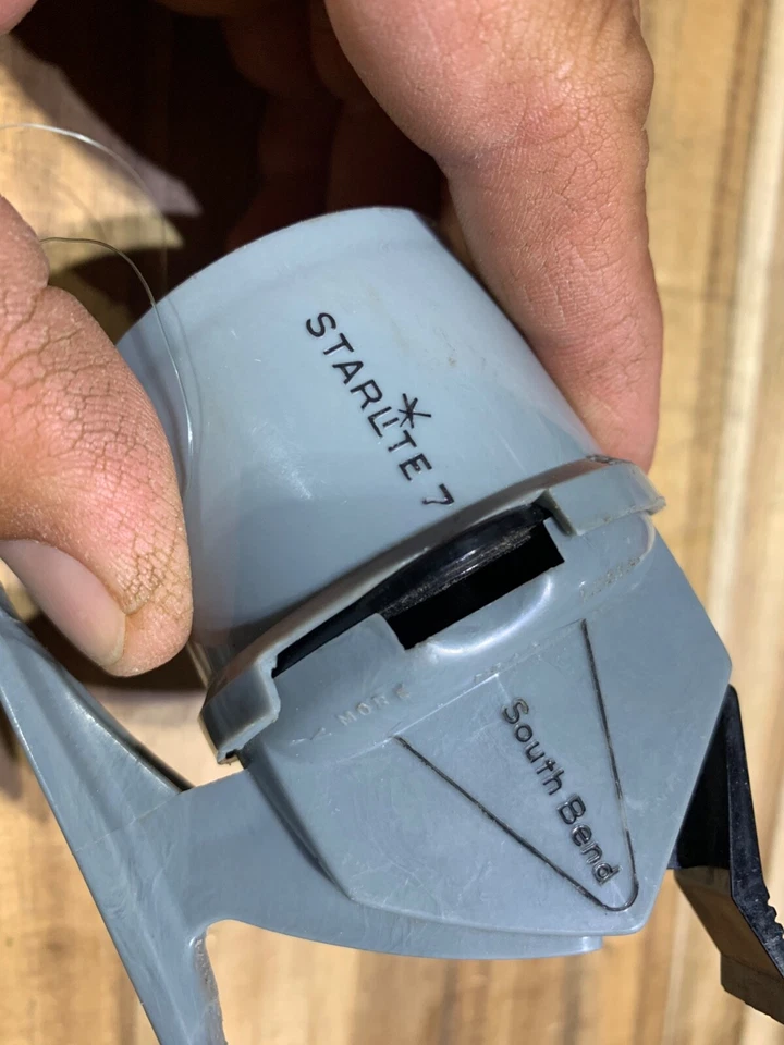 Carrete de pesca South Bend Starlite 7 EE. UU. (17443) Foto 3 de 4