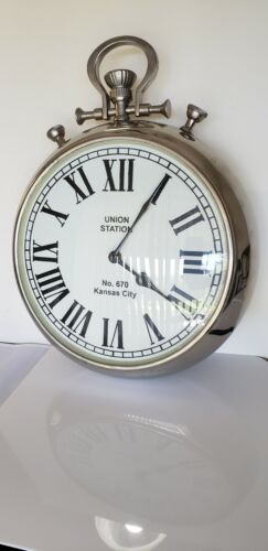 Horloge murale ronde en métal Kansas City 12 pouces Union Station 670 - Course - Photo 1/11