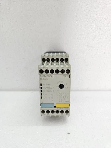 SIEMENS 3TK2827-1AL20 Used Working SIRIUS Safety Safety Relay