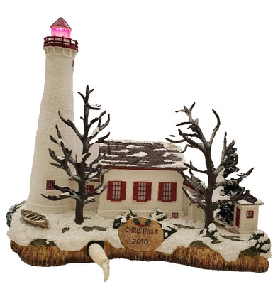 Harbour Lights 726 Sturgeon Point MI Lighthouse Light Up Christmas 2010 Santa