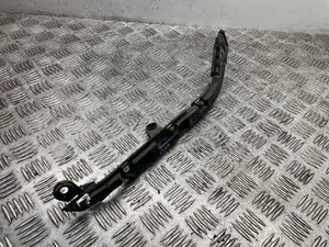 BMW 1 E87 Stoßstangenhalterung hinten links 7058517 2.00 Diesel 2011 30994288