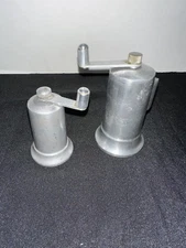 Vintage Perfex silver cast aluminum Salt and pepper grinder mills, France