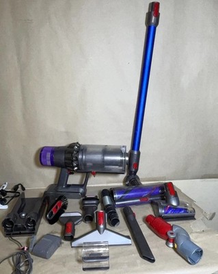 Dyson V11 SV15 Animal+ Cordless Vacuum Cleaner with PurpleWand and  Attachments