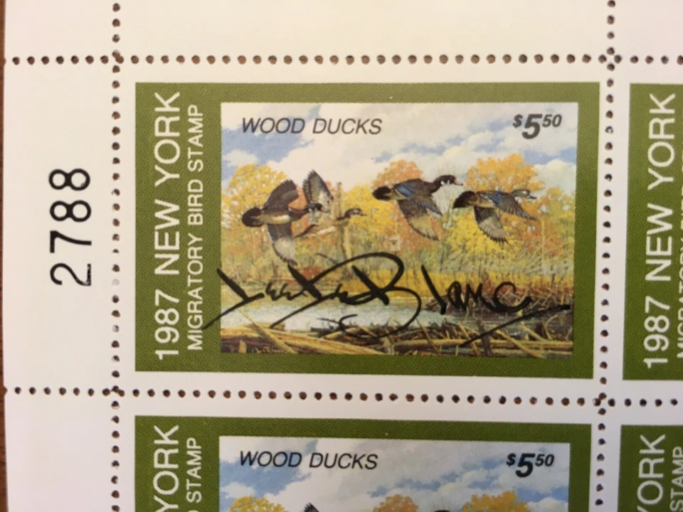 NY3s *FOLHA COMPLETA EM PERFEITO ESTADO ASSINADA* Nova York 1987 Lee Leblanc 30 Selos, Patos de Madeira - Imagem 3 de 4