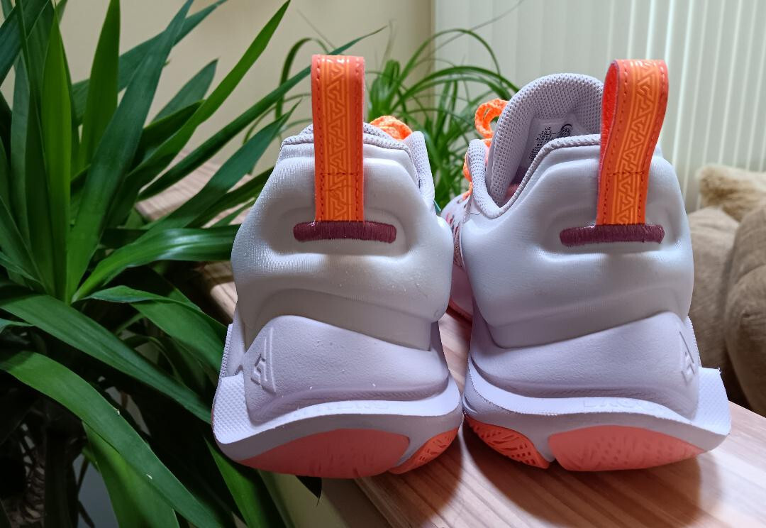 nike super smoothie shoes