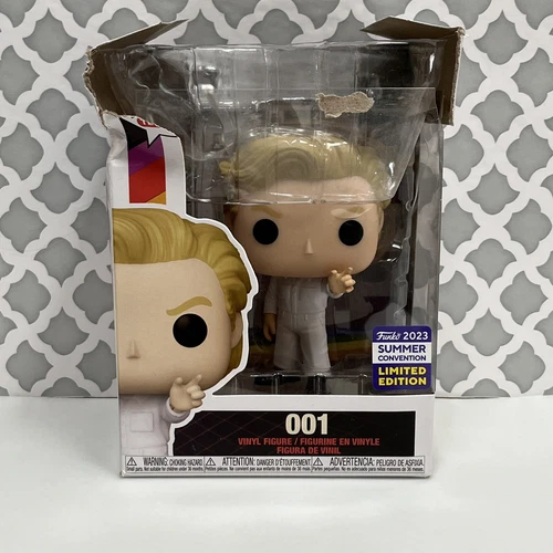 Funko Pop! Stranger Things 001 #1387 2023 Summer Convention Damaged box