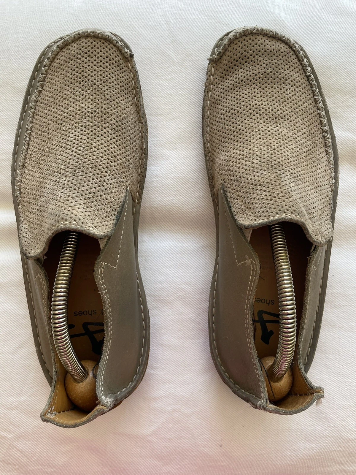J. Shoes Tumble 2 Taupe Slip On Casual Elastic Sides Men Shoes Size US 7